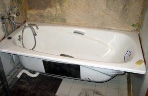 Установка стальной ванны в Бийске